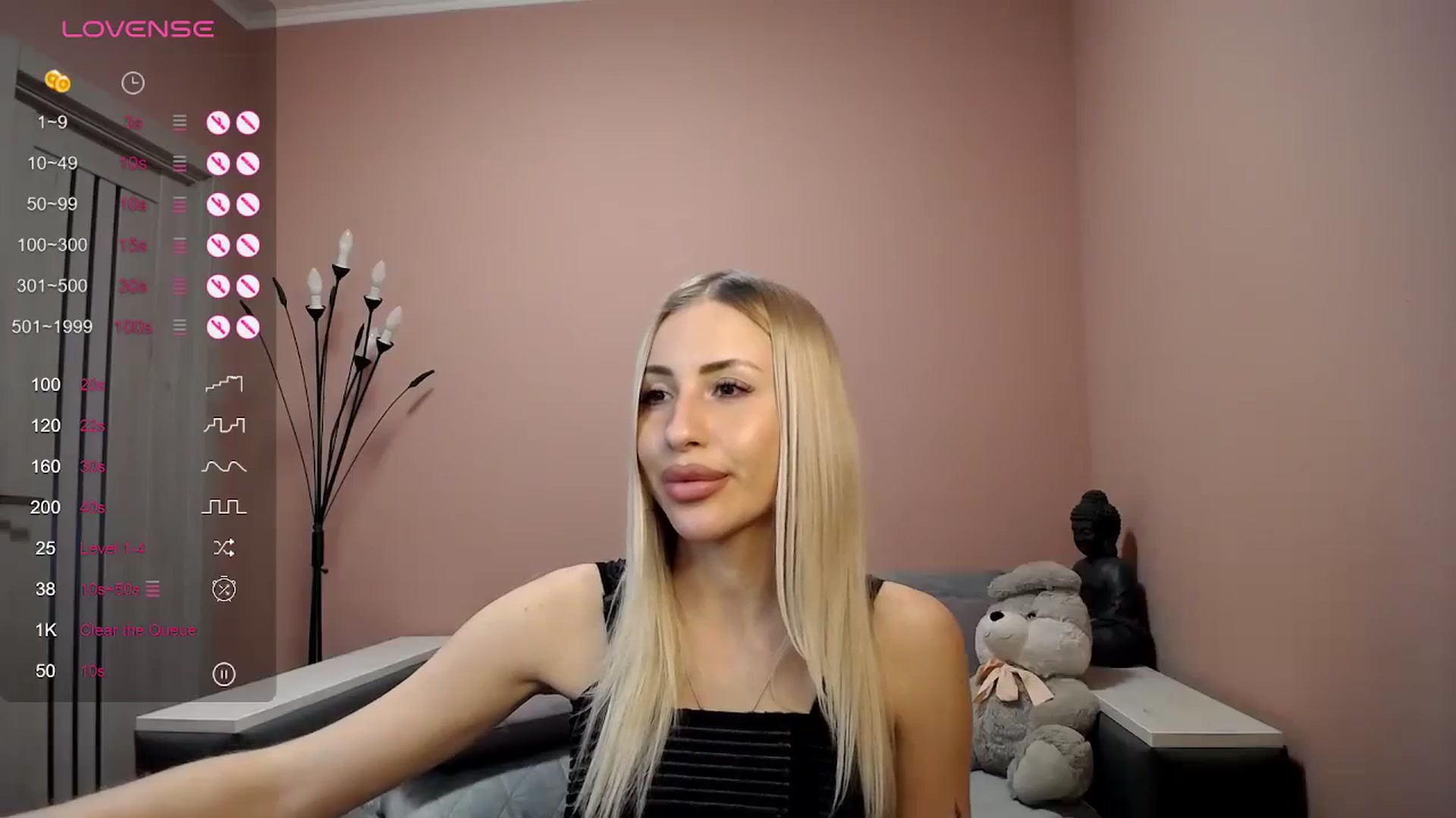 Gallery image thumbnail from KimKalash's myfreecams stream on, 01/12/2024, 12:55 image 16 of 20