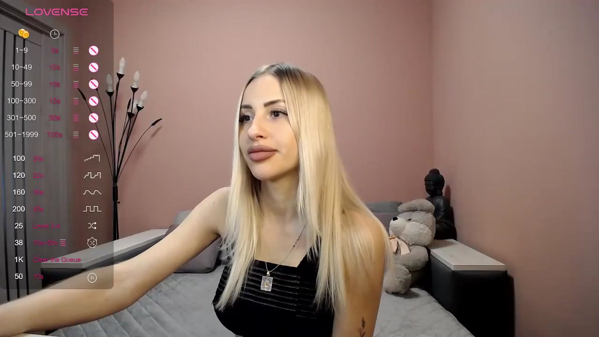 Gallery image thumbnail from KimKalash's myfreecams stream on, 01/15/2024, 09:21 image 12 of 20