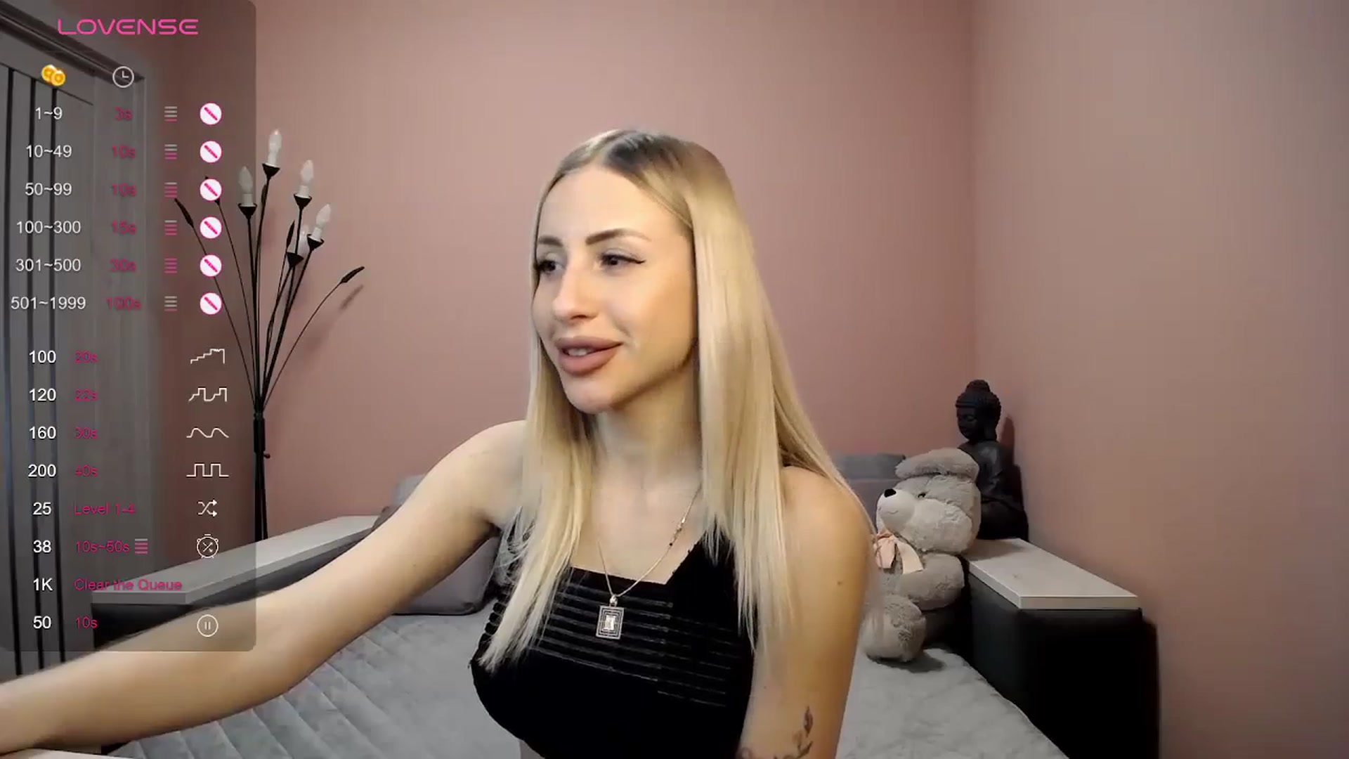 Gallery image thumbnail from KimKalash's myfreecams stream on, 01/15/2024, 09:21 image 13 of 20