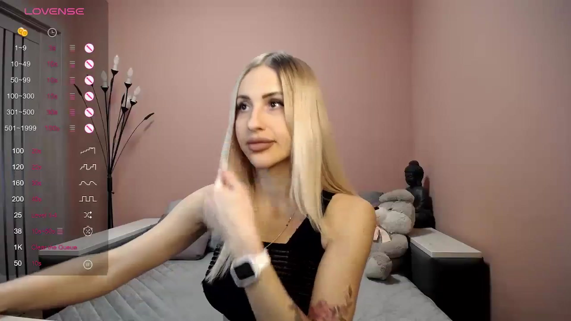 Gallery image thumbnail from KimKalash's myfreecams stream on, 01/15/2024, 09:21 image 15 of 20