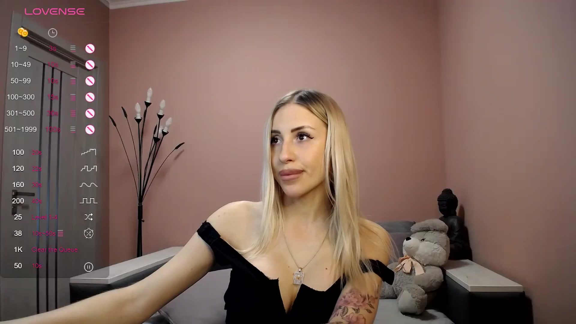 Gallery image thumbnail from KimKalash's myfreecams stream on, 01/15/2024, 10:18 image 16 of 20
