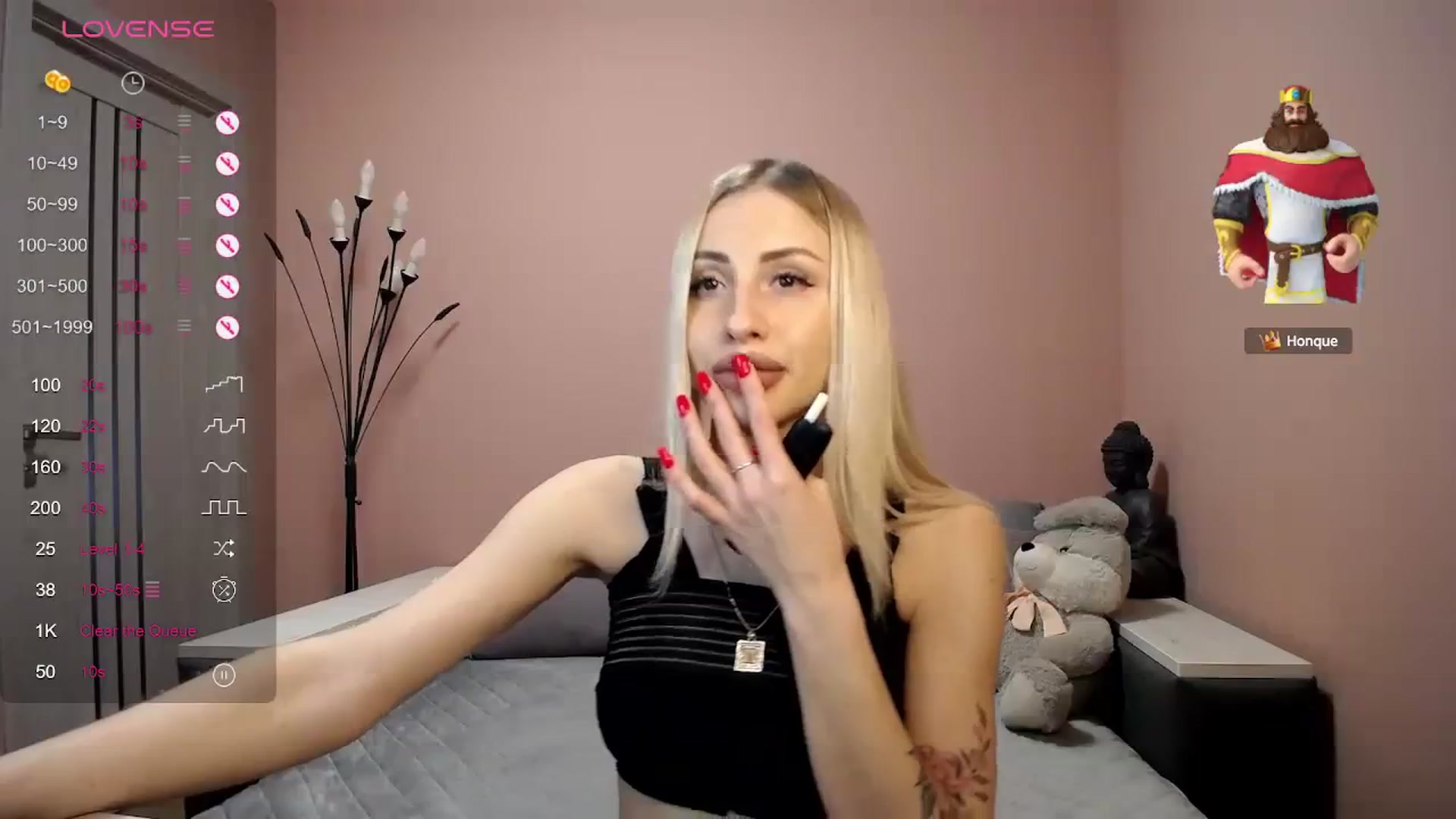 Gallery image thumbnail from KimKalash's myfreecams stream on, 01/16/2024, 09:35 image 5 of 20