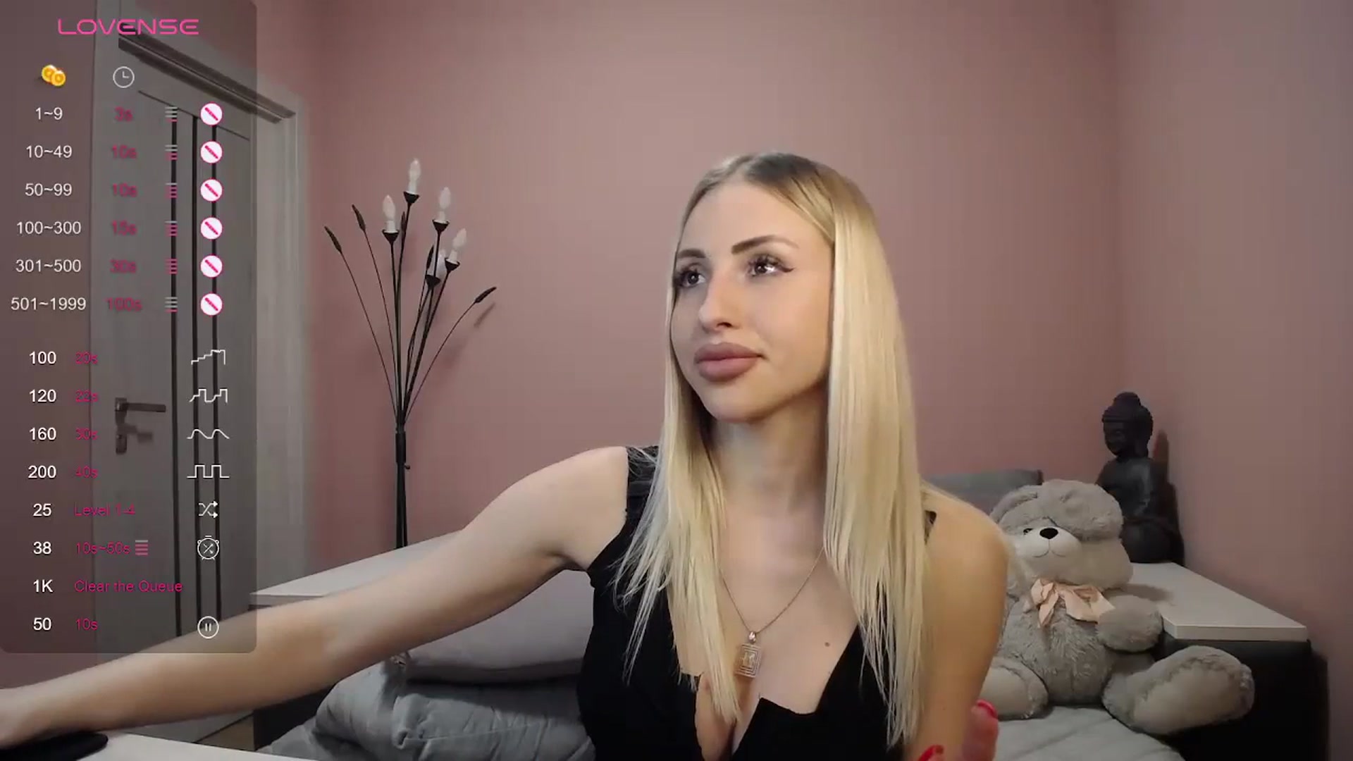Gallery image thumbnail from KimKalash's myfreecams stream on, 01/23/2024, 12:02 image 2 of 20