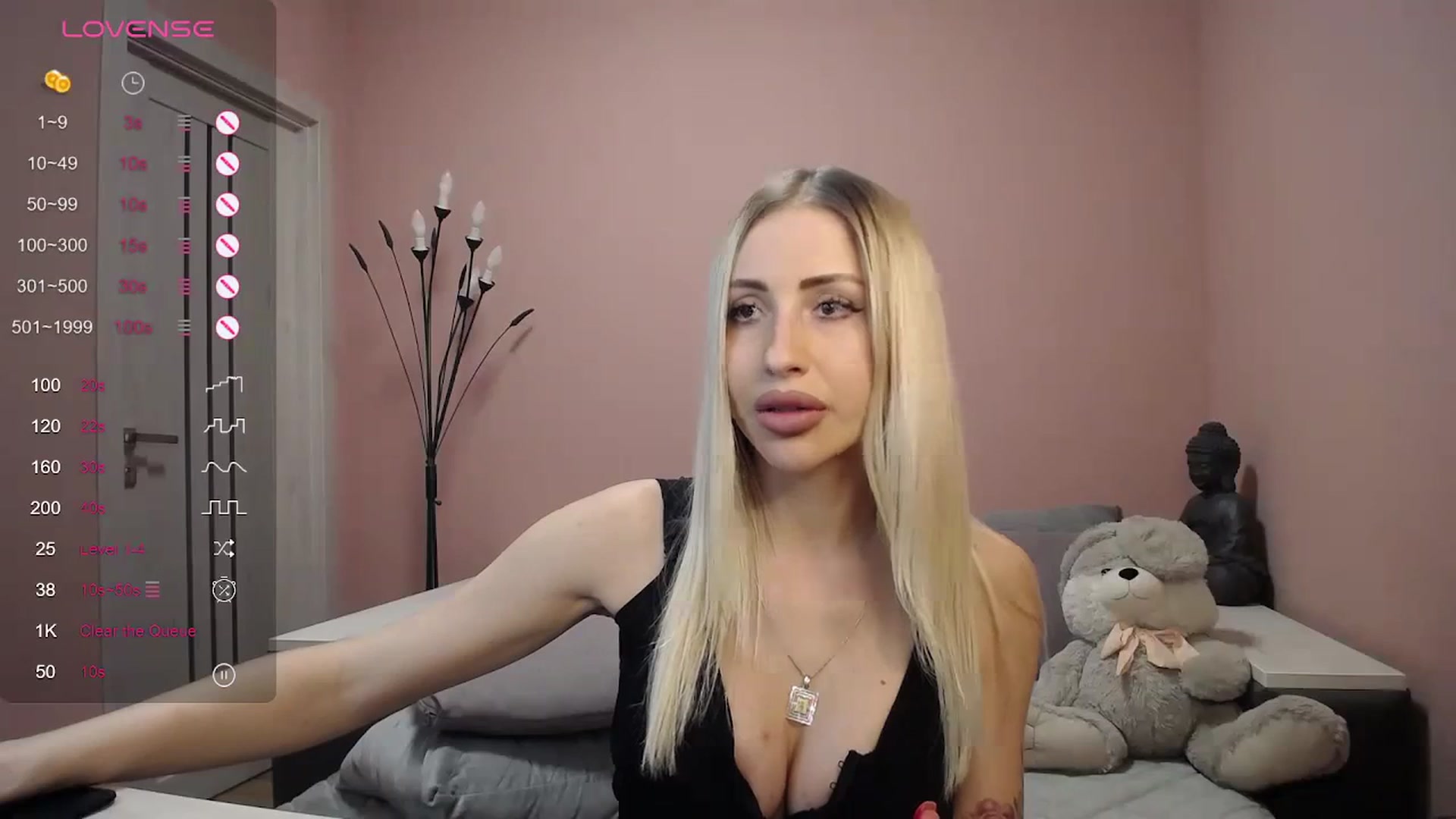 Gallery image thumbnail from KimKalash's myfreecams stream on, 01/23/2024, 12:02 image 17 of 20