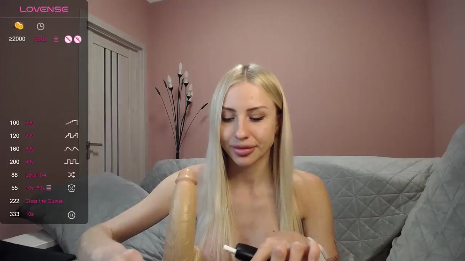Gallery image thumbnail from KimKalash's myfreecams stream on, 02/24/2024, 13:11 image 7 of 20