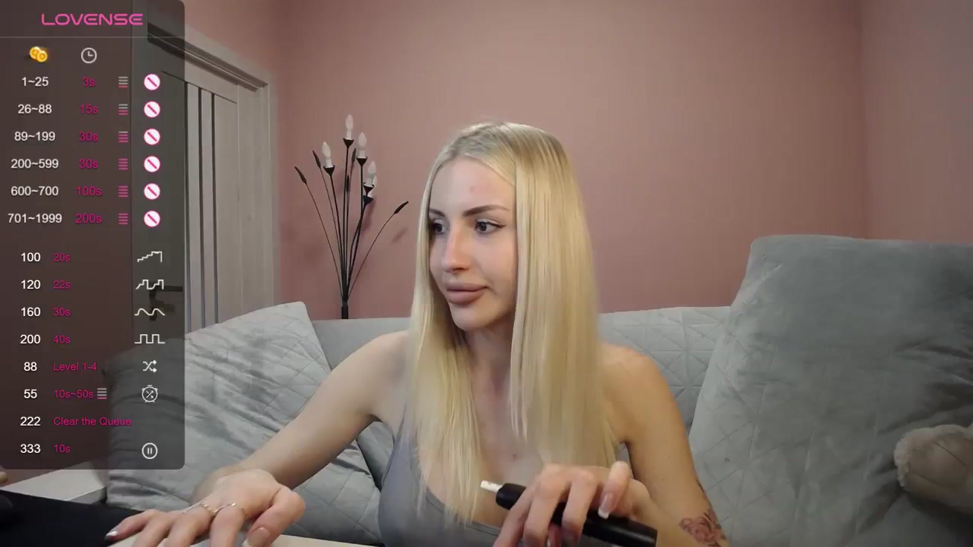Gallery image thumbnail from KimKalash's myfreecams stream on, 03/05/2024, 11:27 image 1 of 20