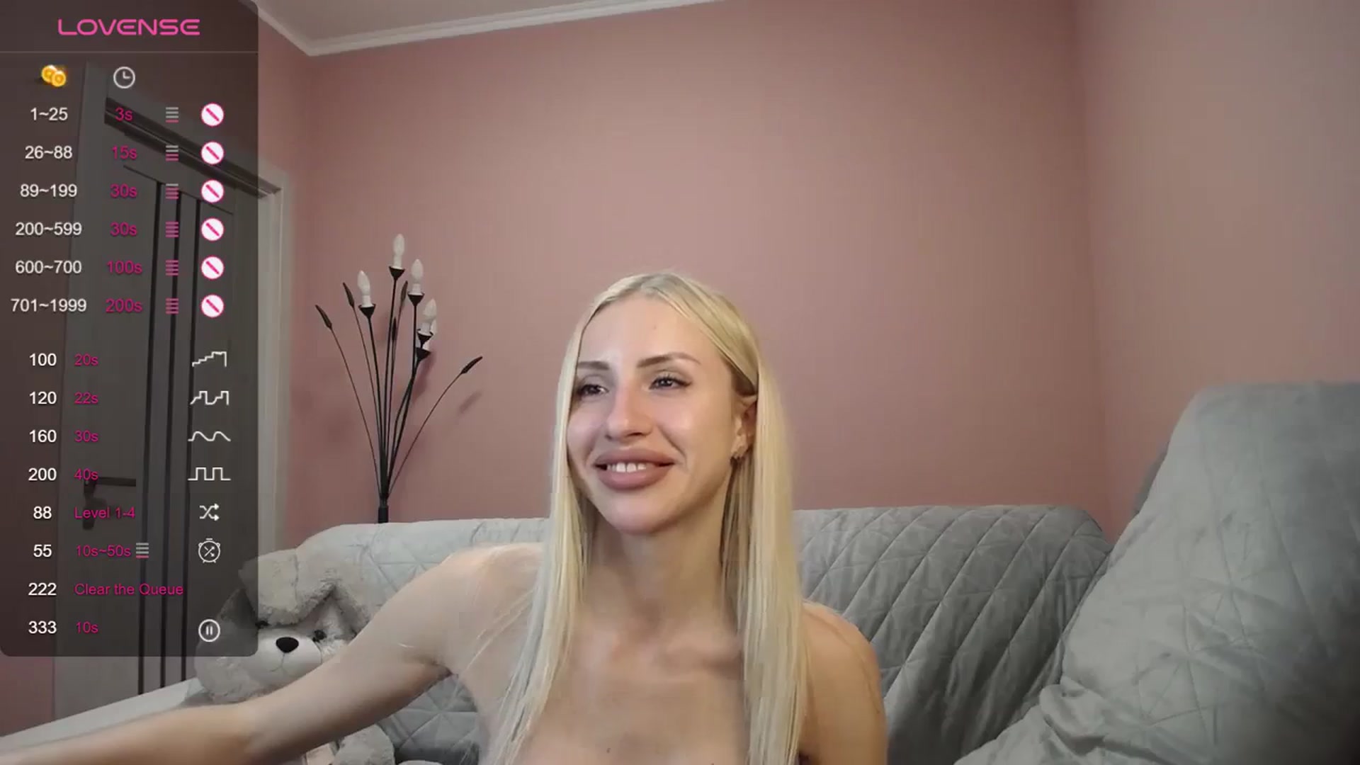 Gallery image thumbnail from KimKalash's myfreecams stream on, 03/13/2024, 13:15 image 17 of 20