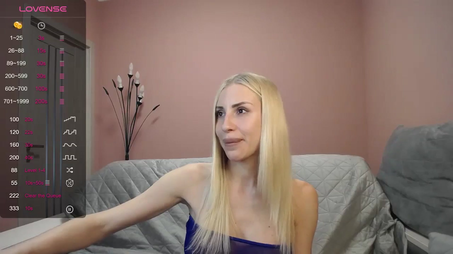 Gallery image thumbnail from KimKalash's myfreecams stream on, 03/17/2024, 12:25 image 14 of 20