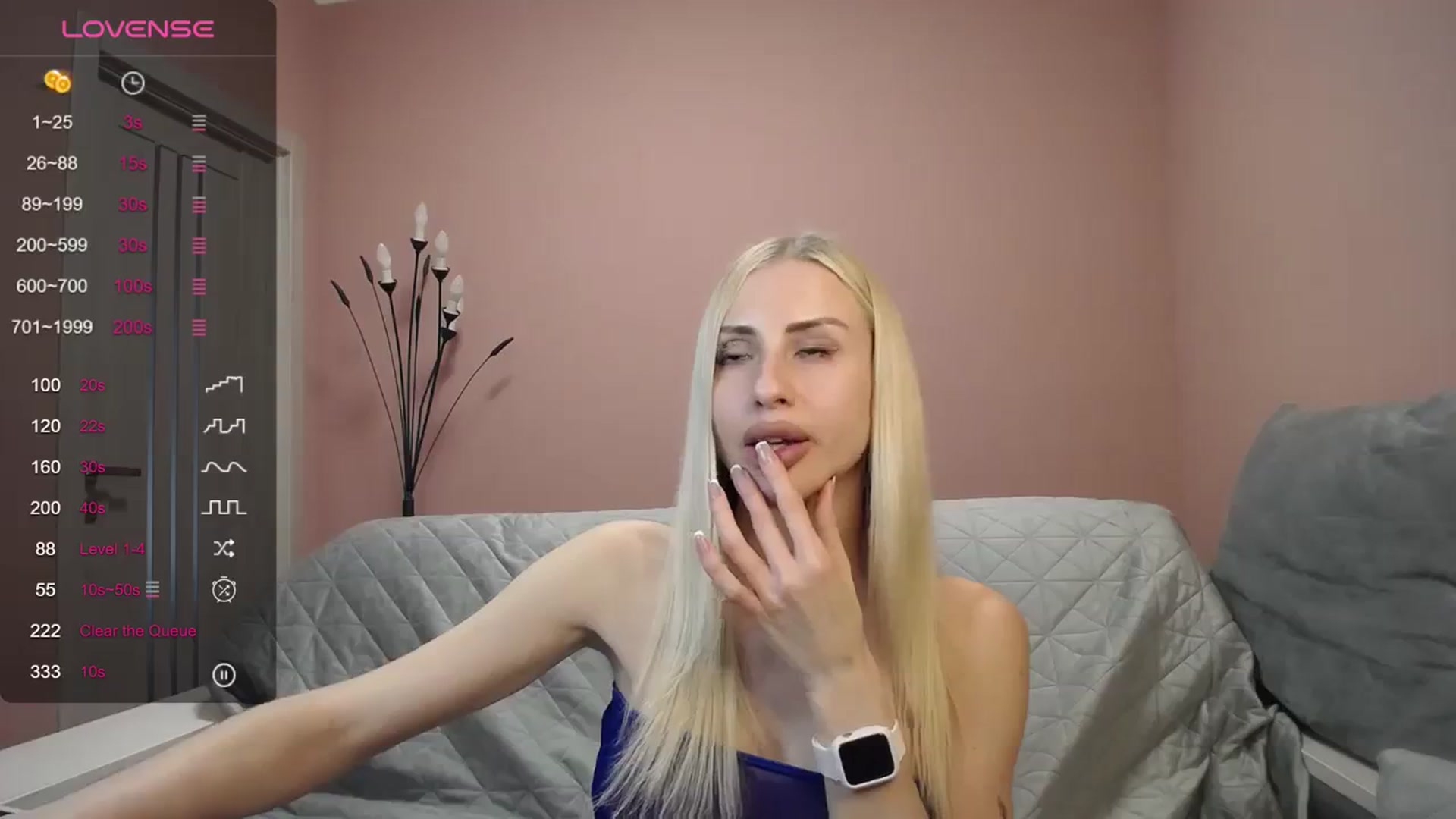 Gallery image thumbnail from KimKalash's myfreecams stream on, 03/17/2024, 12:25 image 15 of 20