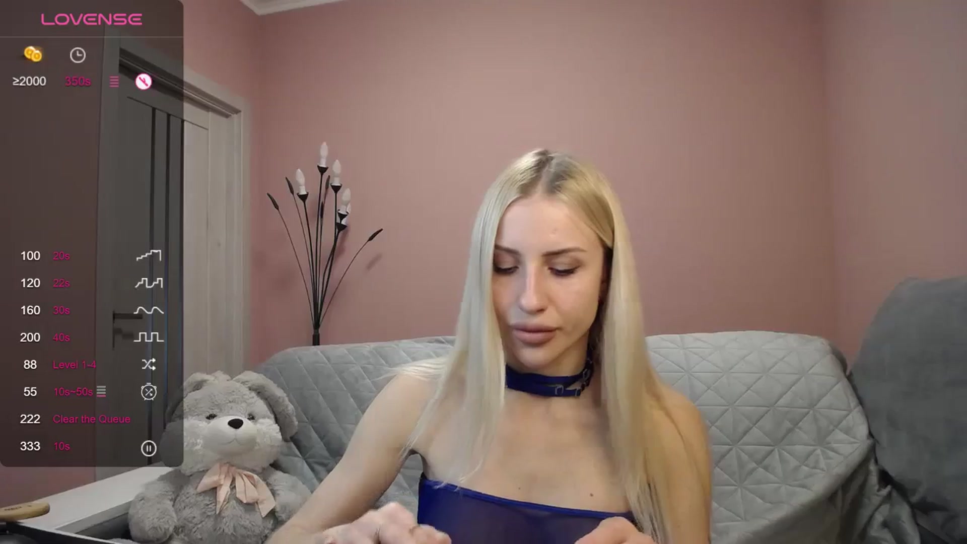 Gallery image thumbnail from KimKalash's myfreecams stream on, 03/18/2024, 10:30 image 7 of 20
