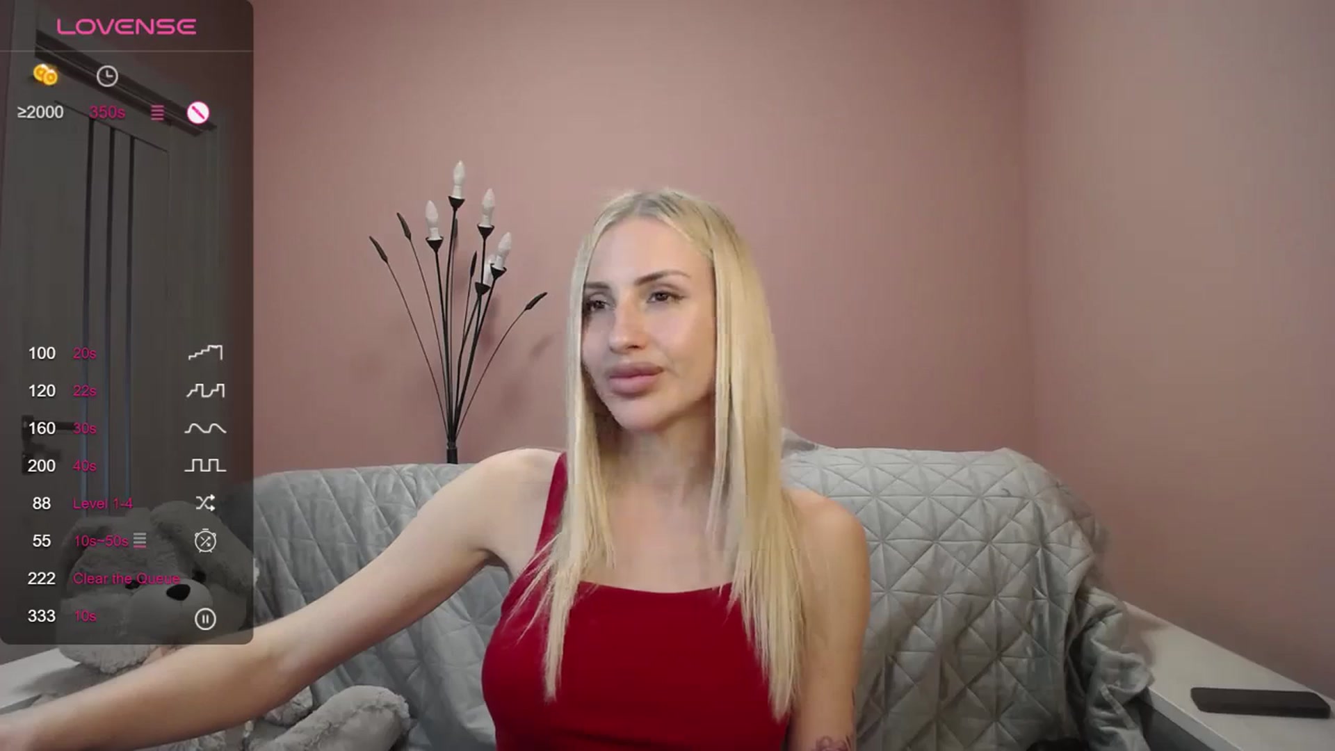 Gallery image thumbnail from KimKalash's myfreecams stream on, 03/19/2024, 12:59 image 15 of 20