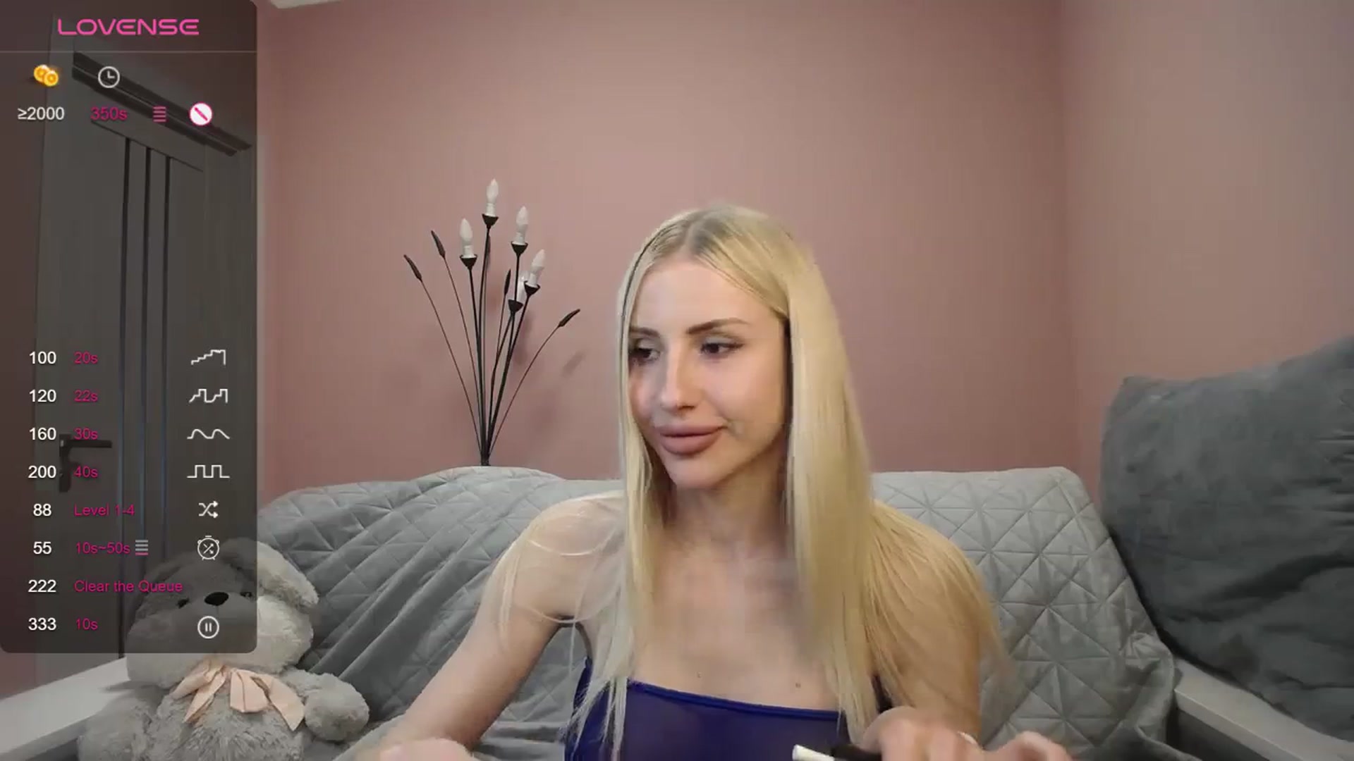 Gallery image thumbnail from KimKalash's myfreecams stream on, 03/24/2024, 12:48 image 11 of 20