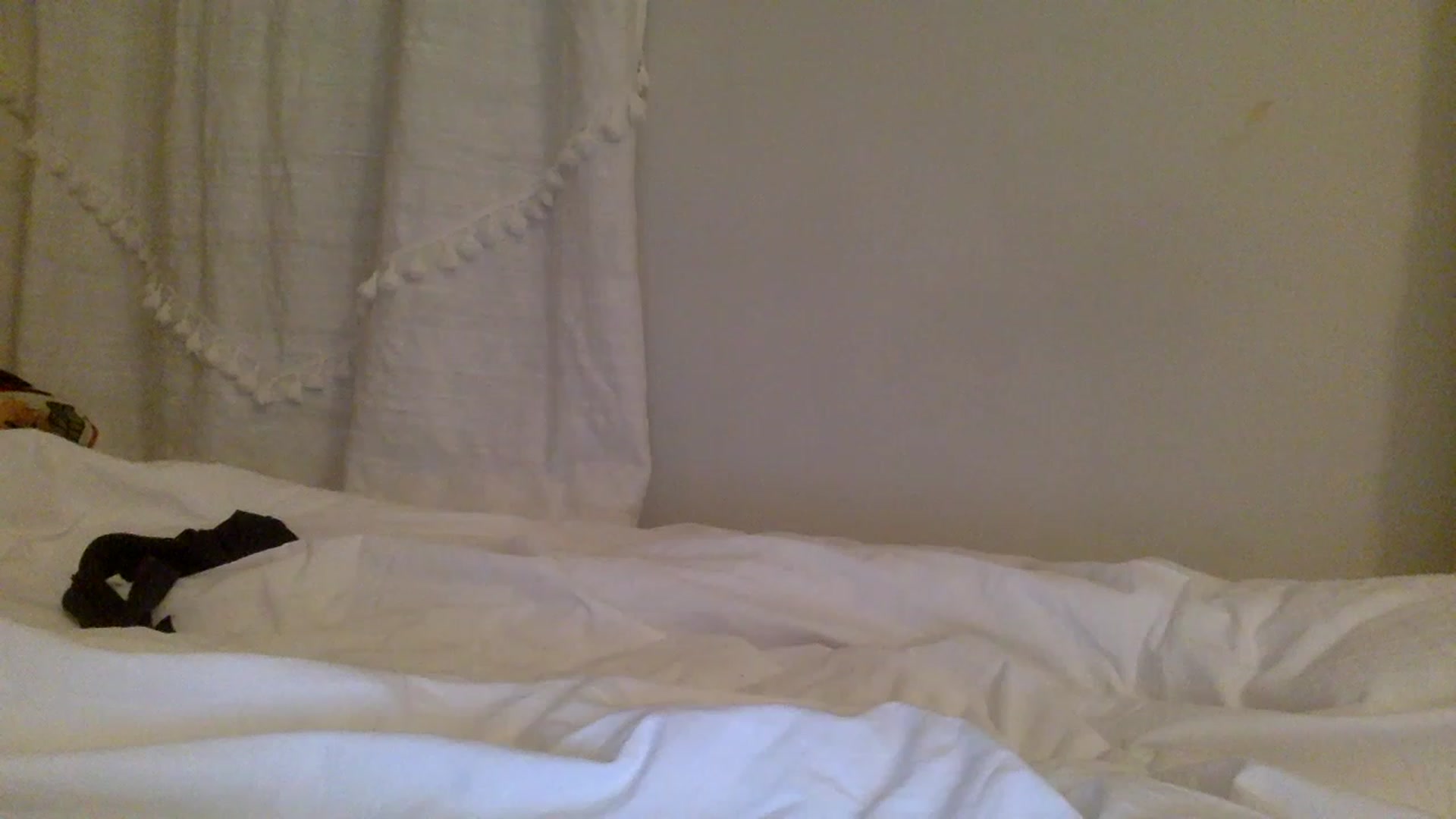 Gallery image thumbnail from KimKim55's myfreecams stream on, 12/15/2022, 06:13 image 14 of 20