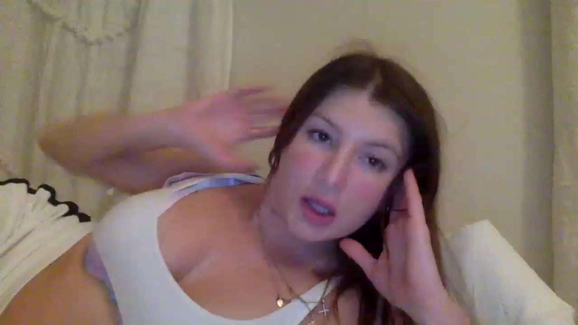 Gallery image thumbnail from KimKim55's myfreecams stream on, 12/15/2022, 06:13 image 9 of 20