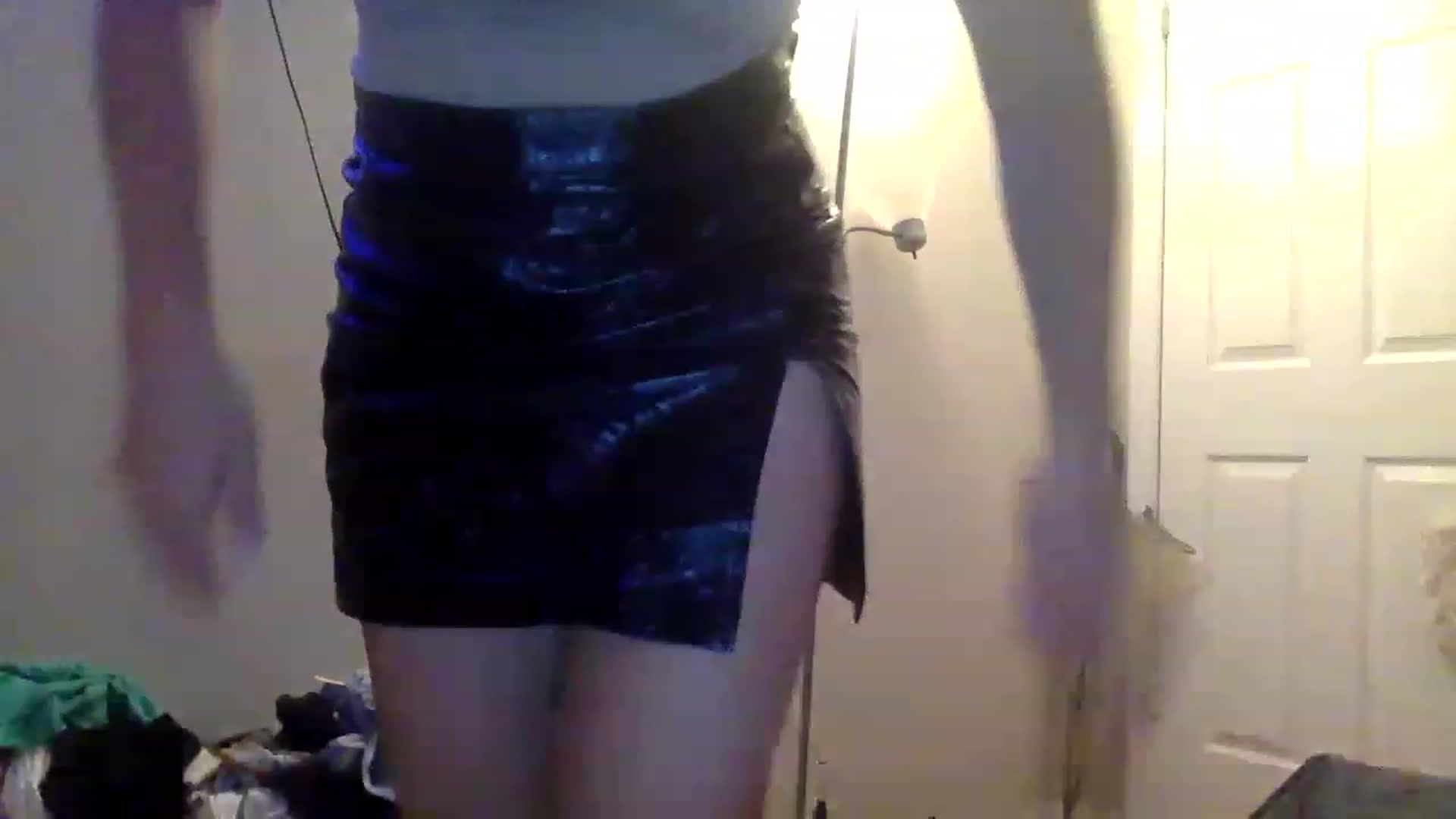 Gallery image thumbnail from KimKim55's myfreecams stream on, 12/28/2022, 06:21 image 15 of 20