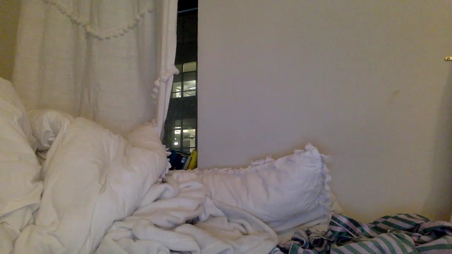 Gallery image thumbnail from KimKim55's myfreecams stream on, 01/20/2023, 06:37 image 7 of 20