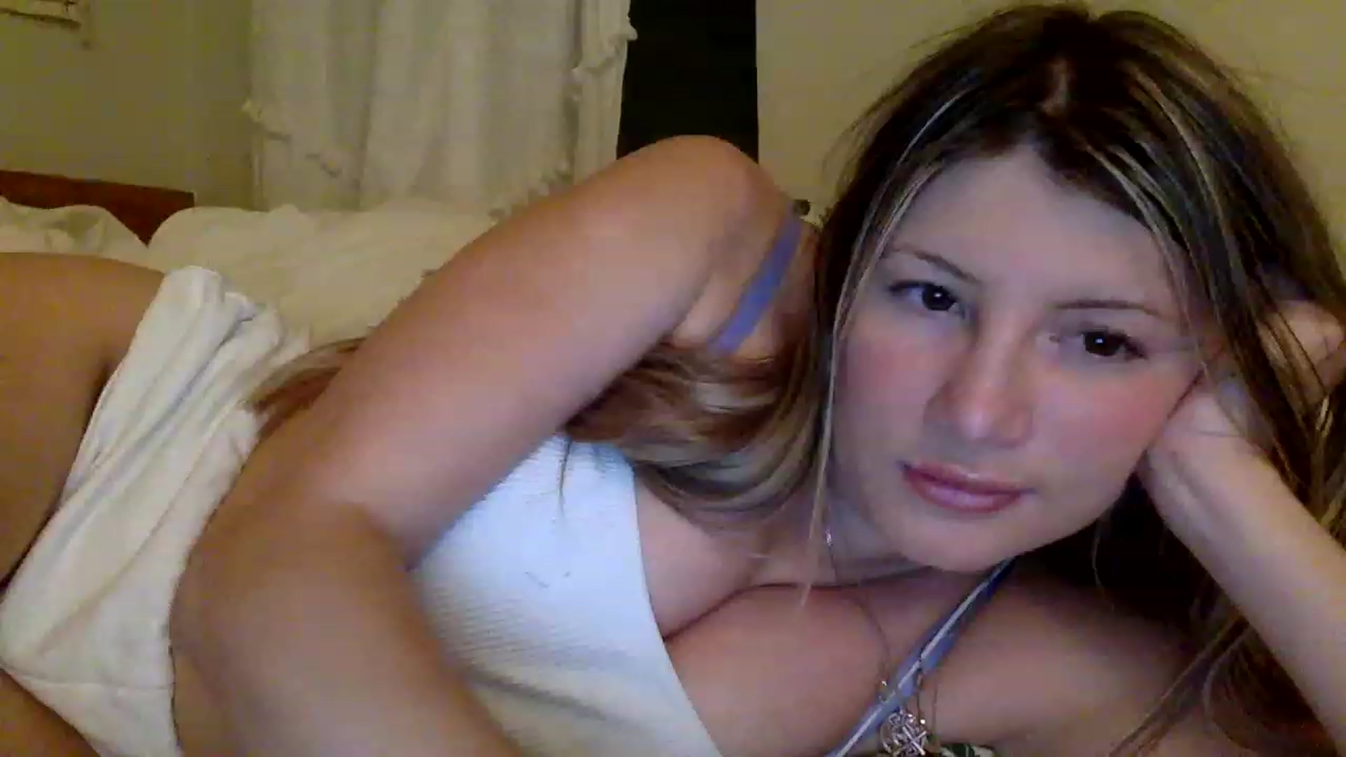 Gallery image thumbnail from KimKim55's myfreecams stream on, 02/07/2023, 06:01 image 8 of 20