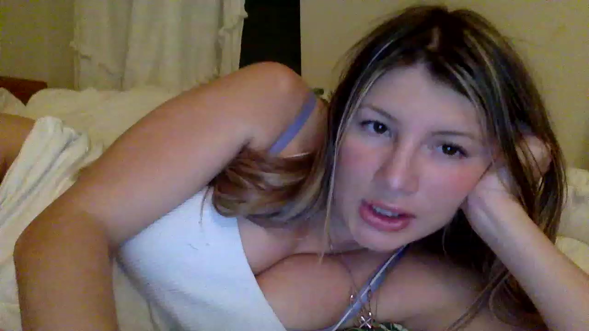 Gallery image thumbnail from KimKim55's myfreecams stream on, 02/07/2023, 06:01 image 9 of 20