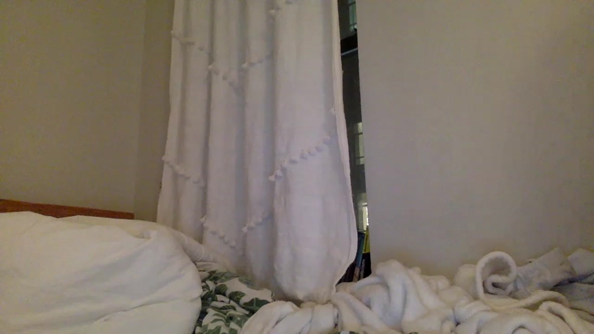 Gallery image thumbnail from KimKim55's myfreecams stream on, 03/22/2023, 04:48 image 6 of 20