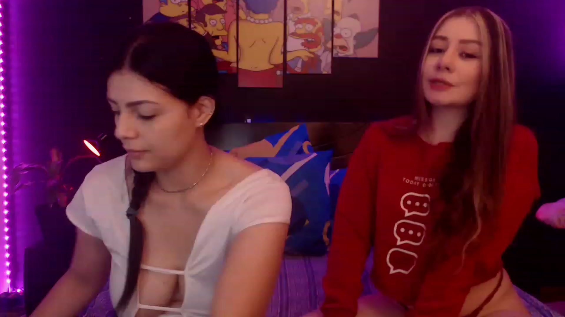 Gallery image thumbnail from KimZoe's myfreecams stream on, 11/16/2022, 12:24 image 18 of 20