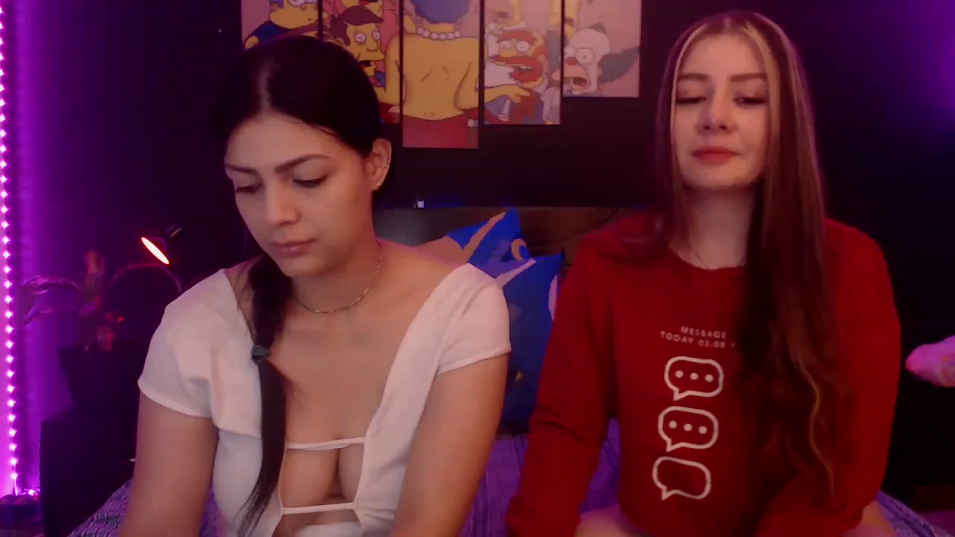 Gallery image thumbnail from KimZoe's myfreecams stream on, 11/16/2022, 12:24 image 19 of 20