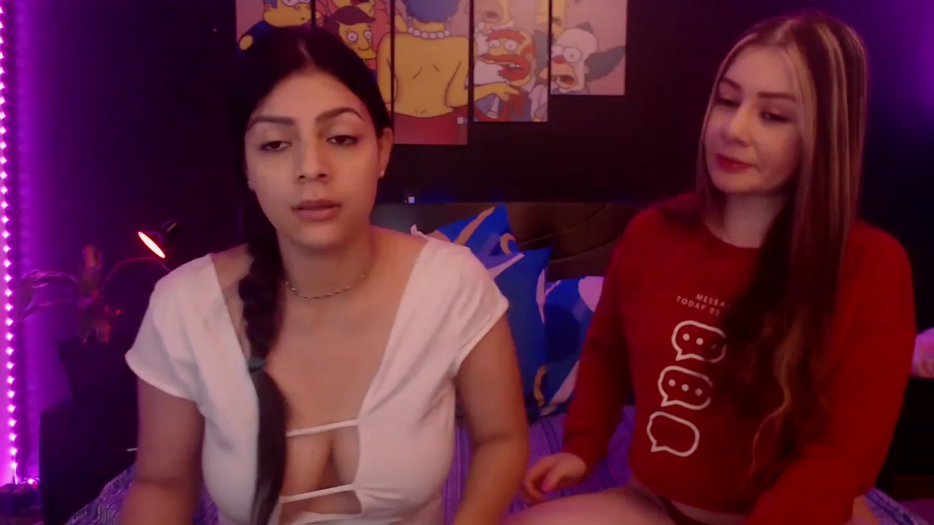 Gallery image thumbnail from KimZoe's myfreecams stream on, 11/16/2022, 12:24 image 12 of 20