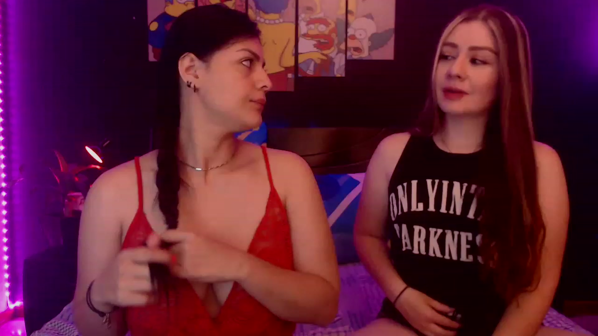 Gallery image thumbnail from KimZoe's myfreecams stream on, 11/21/2022, 11:13 image 5 of 20