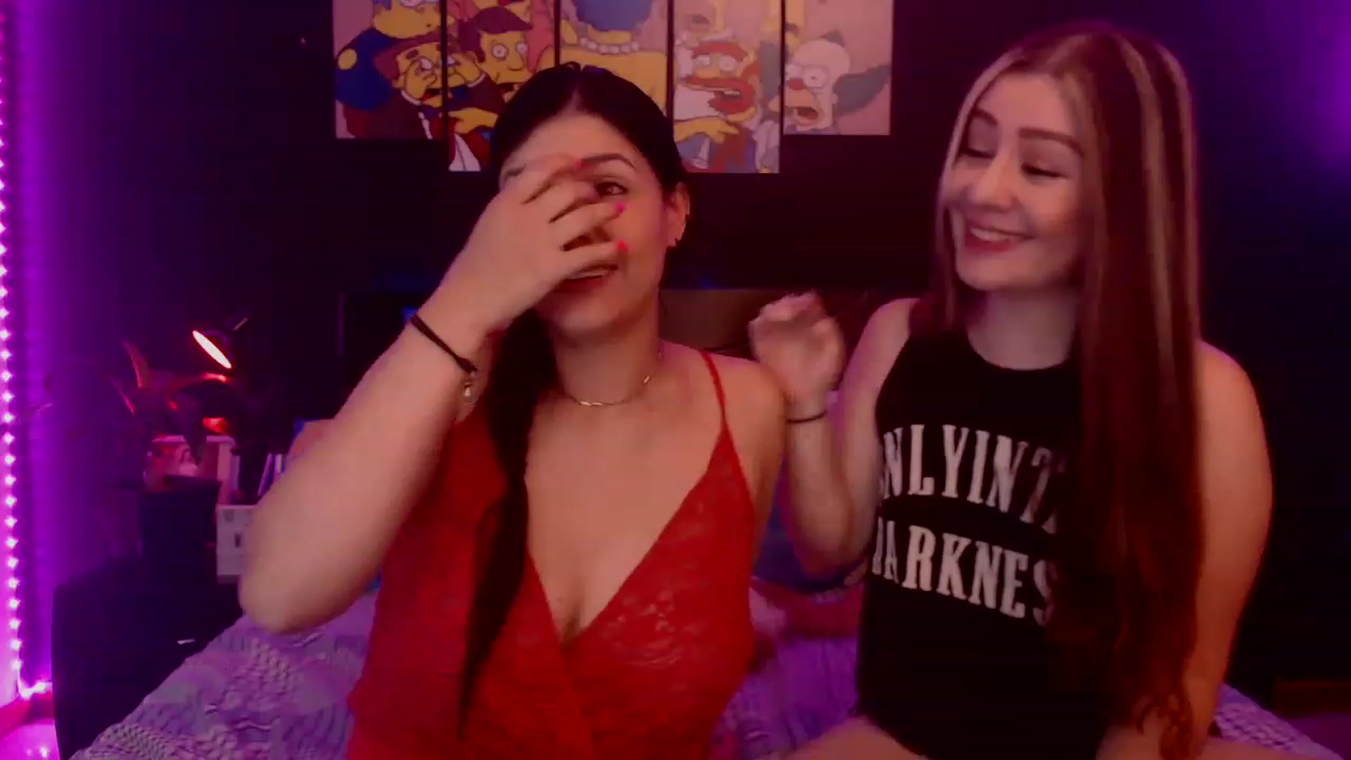 Gallery image thumbnail from KimZoe's myfreecams stream on, 11/21/2022, 11:13 image 10 of 20