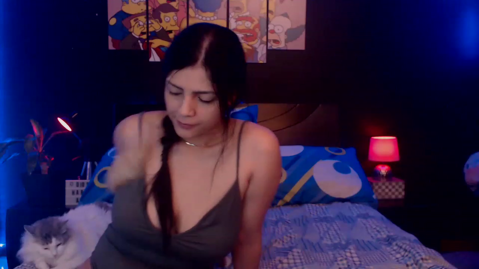 Gallery image thumbnail from KimZoe's myfreecams stream on, 11/23/2022, 12:22 image 18 of 20