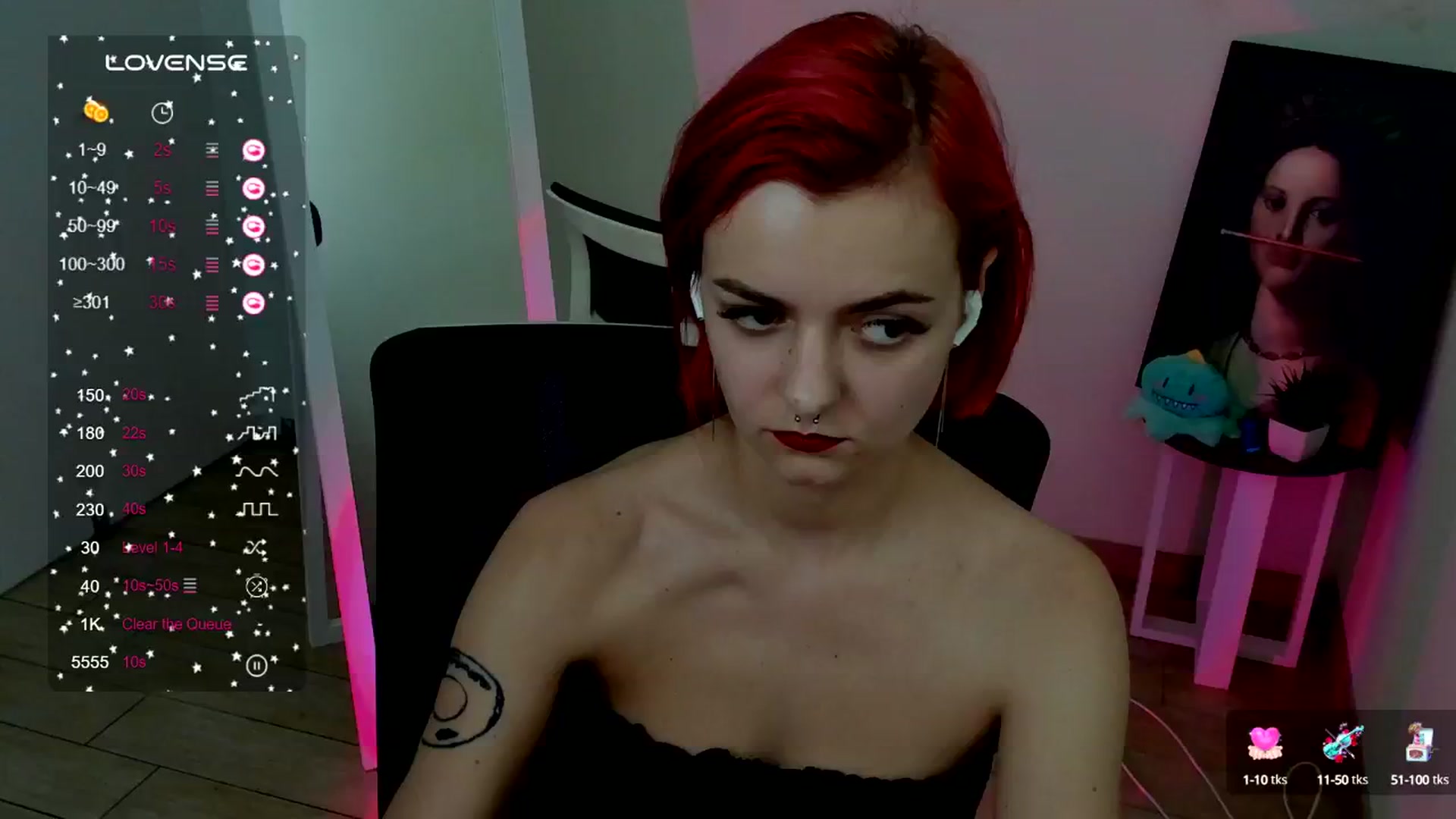 Gallery image thumbnail from Kim_Bestie's myfreecams stream on, 11/18/2024, 18:34 image 19 of 20