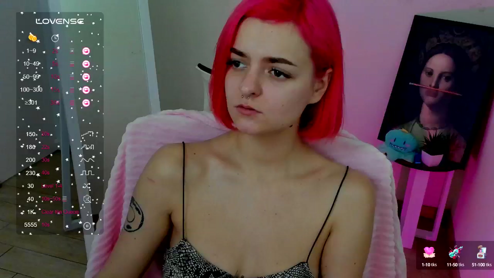 Gallery image thumbnail from Kim_Bestie's myfreecams stream on, 12/02/2024, 10:26 image 14 of 20