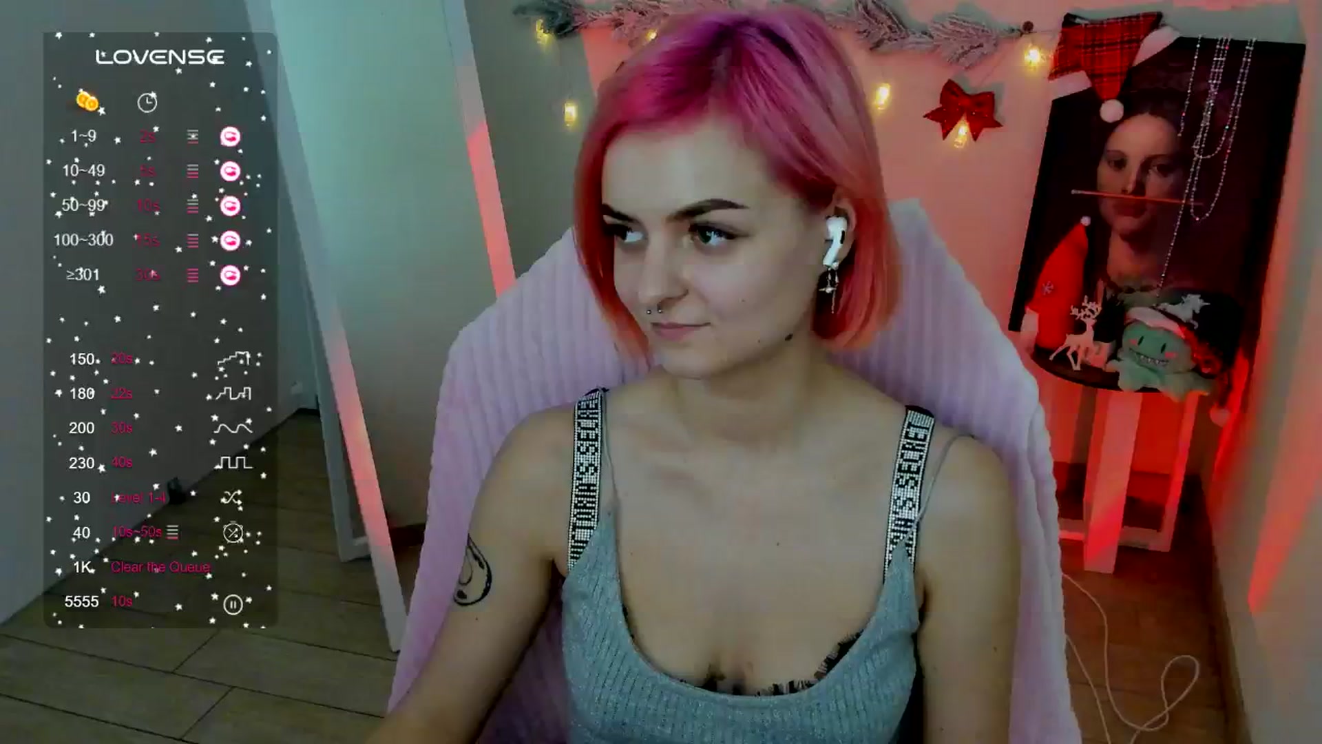 Gallery image thumbnail from Kim_Bestie's myfreecams stream on, 12/14/2024, 16:37 image 14 of 20