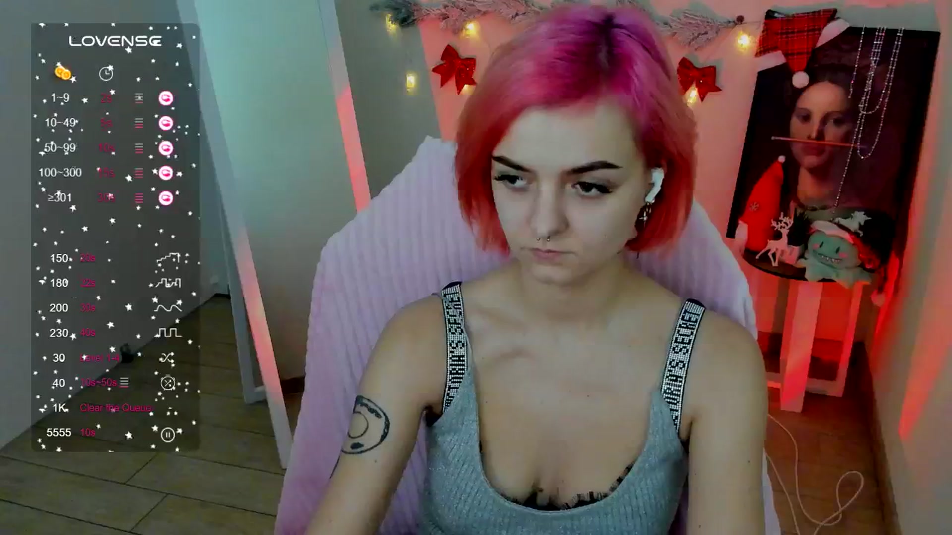Gallery image thumbnail from Kim_Bestie's myfreecams stream on, 12/14/2024, 16:37 image 10 of 20