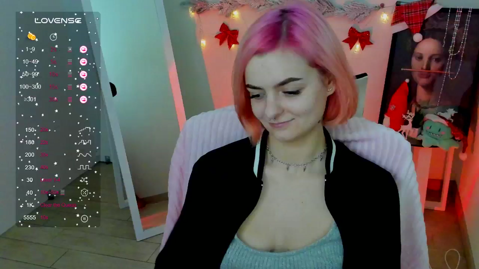 Gallery image thumbnail from Kim_Bestie's myfreecams stream on, 12/15/2024, 14:32 image 17 of 20