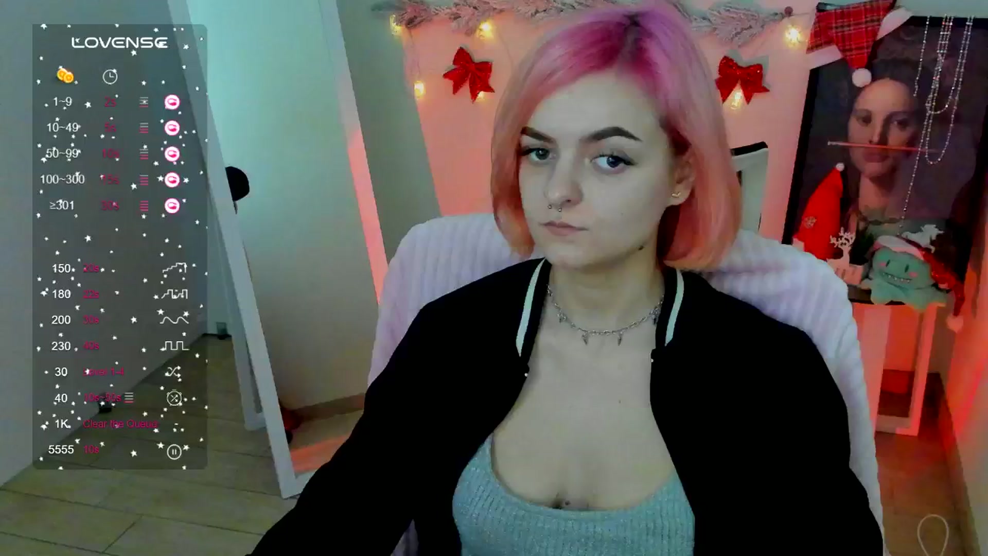 Gallery image thumbnail from Kim_Bestie's myfreecams stream on, 12/15/2024, 14:32 image 14 of 20