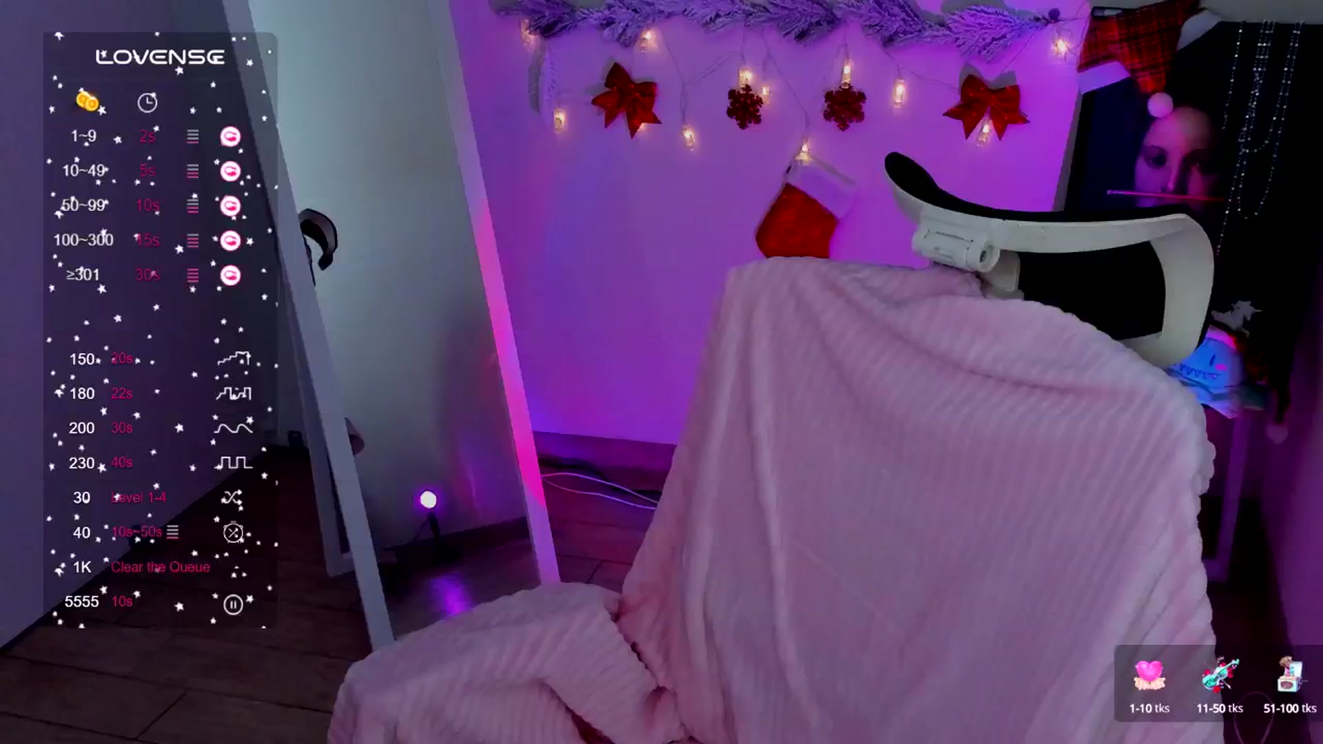 Gallery image thumbnail from Kim_Bestie's myfreecams stream on, 12/16/2024, 18:45 image 8 of 20