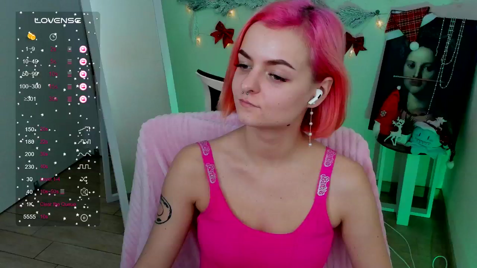 Gallery image thumbnail from Kim_Bestie's myfreecams stream on, 12/19/2024, 10:53 image 17 of 20