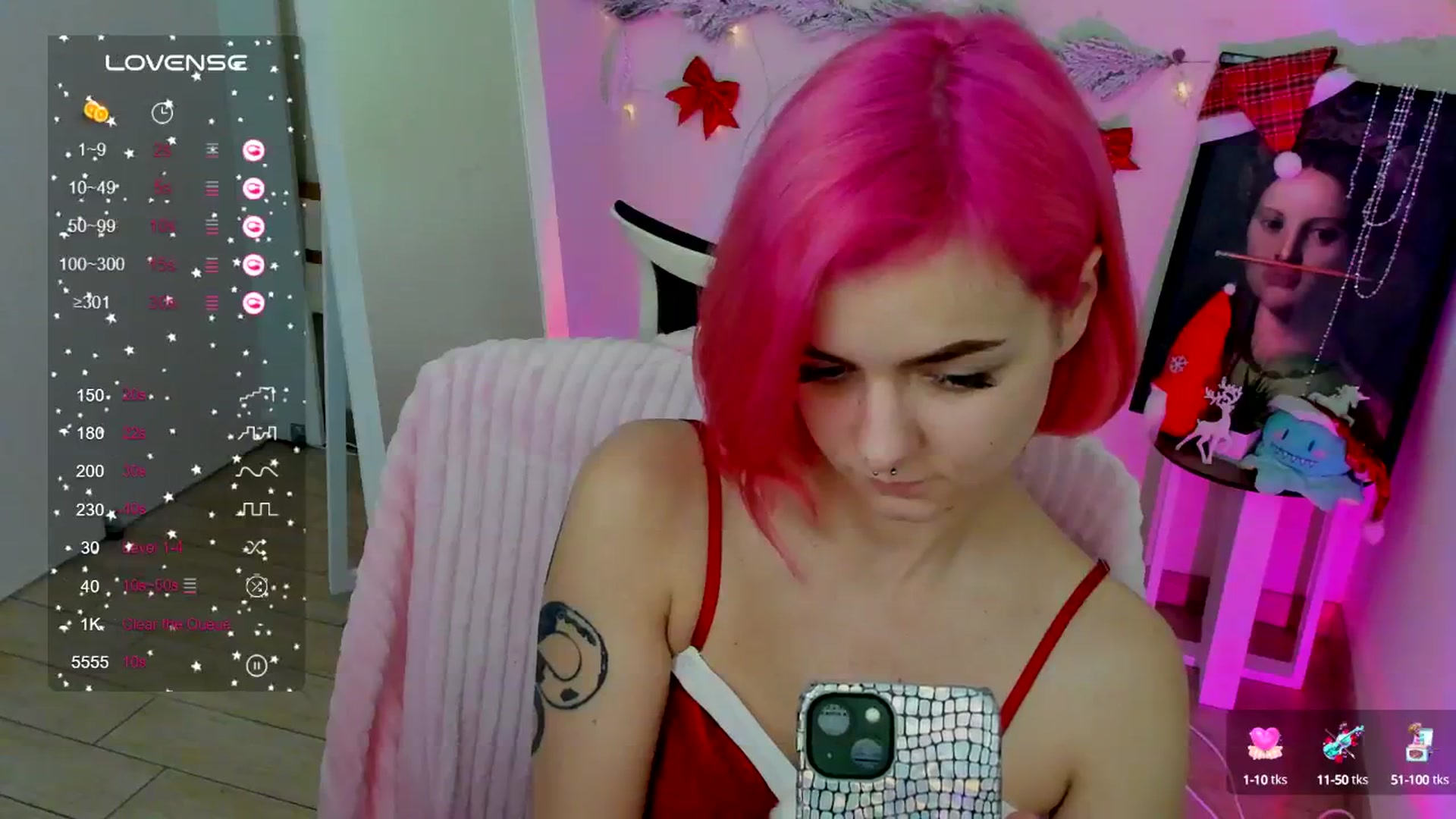 Gallery image thumbnail from Kim_Bestie's myfreecams stream on, 12/24/2024, 16:43 image 14 of 20