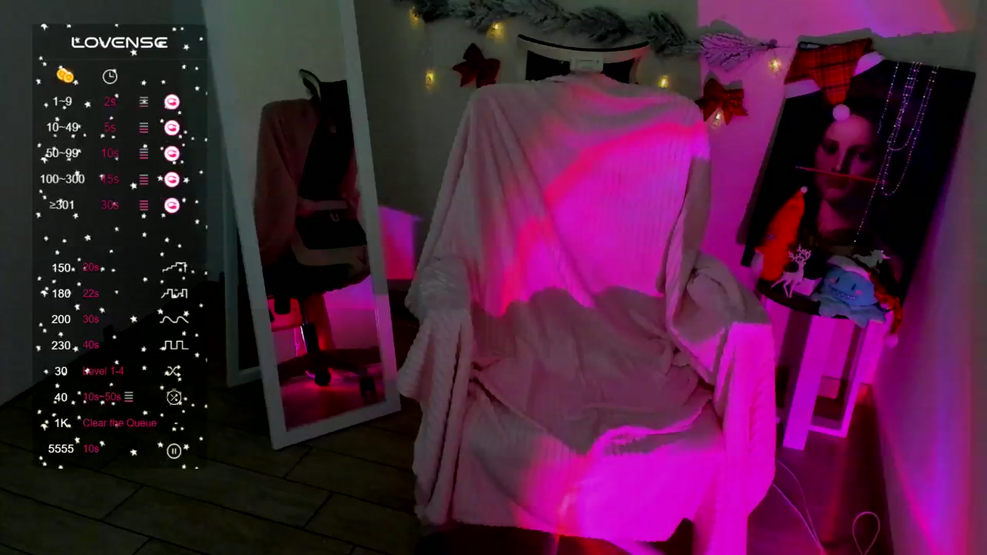 Gallery image thumbnail from Kim_Bestie's myfreecams stream on, 12/27/2024, 09:04 image 19 of 20