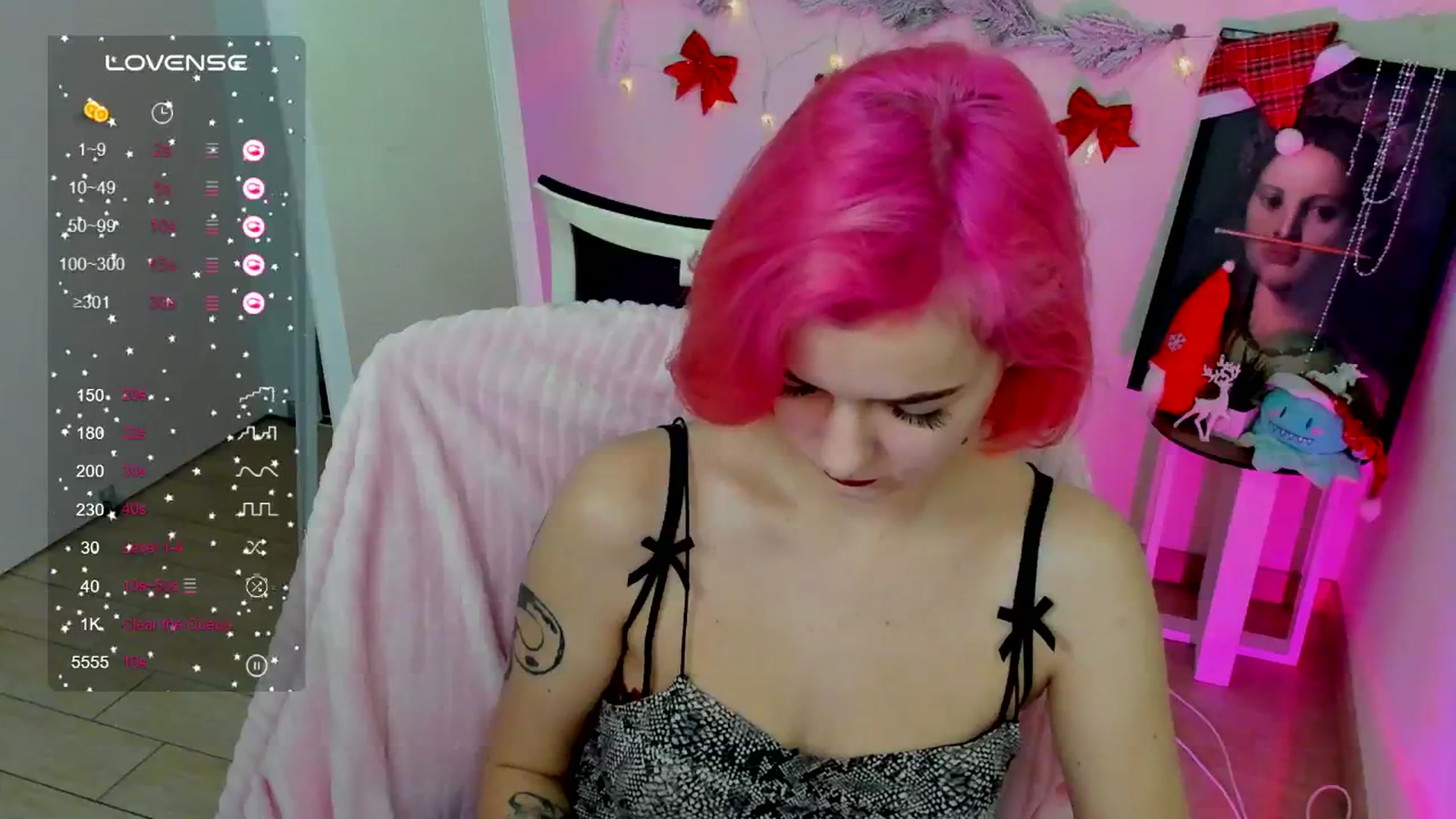 Gallery image thumbnail from Kim_Bestie's myfreecams stream on, 12/27/2024, 12:45 image 13 of 20