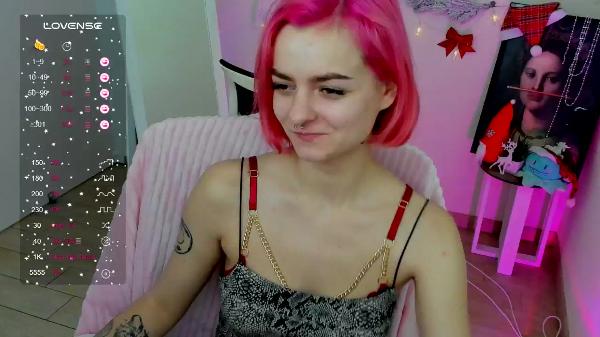 Gallery image thumbnail from Kim_Bestie's myfreecams stream on, 12/28/2024, 09:40 image 7 of 20