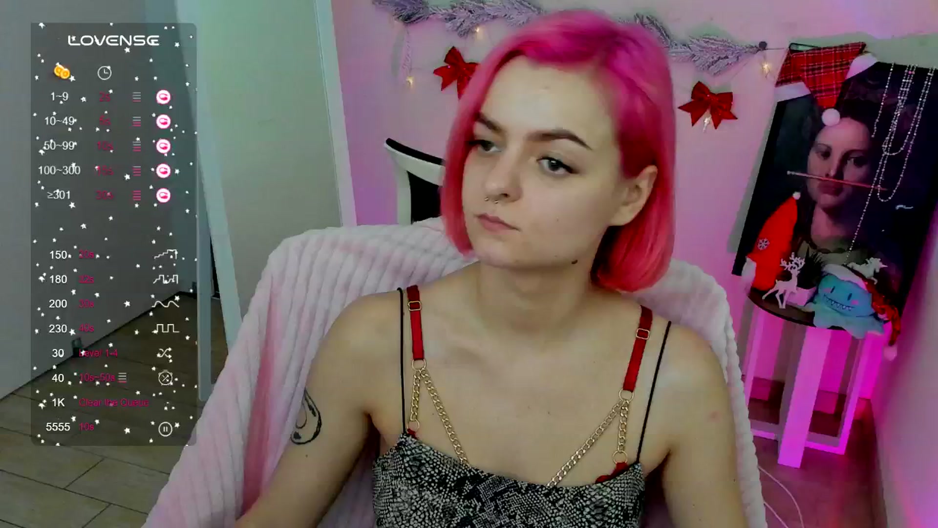 Gallery image thumbnail from Kim_Bestie's myfreecams stream on, 12/28/2024, 11:03 image 5 of 20