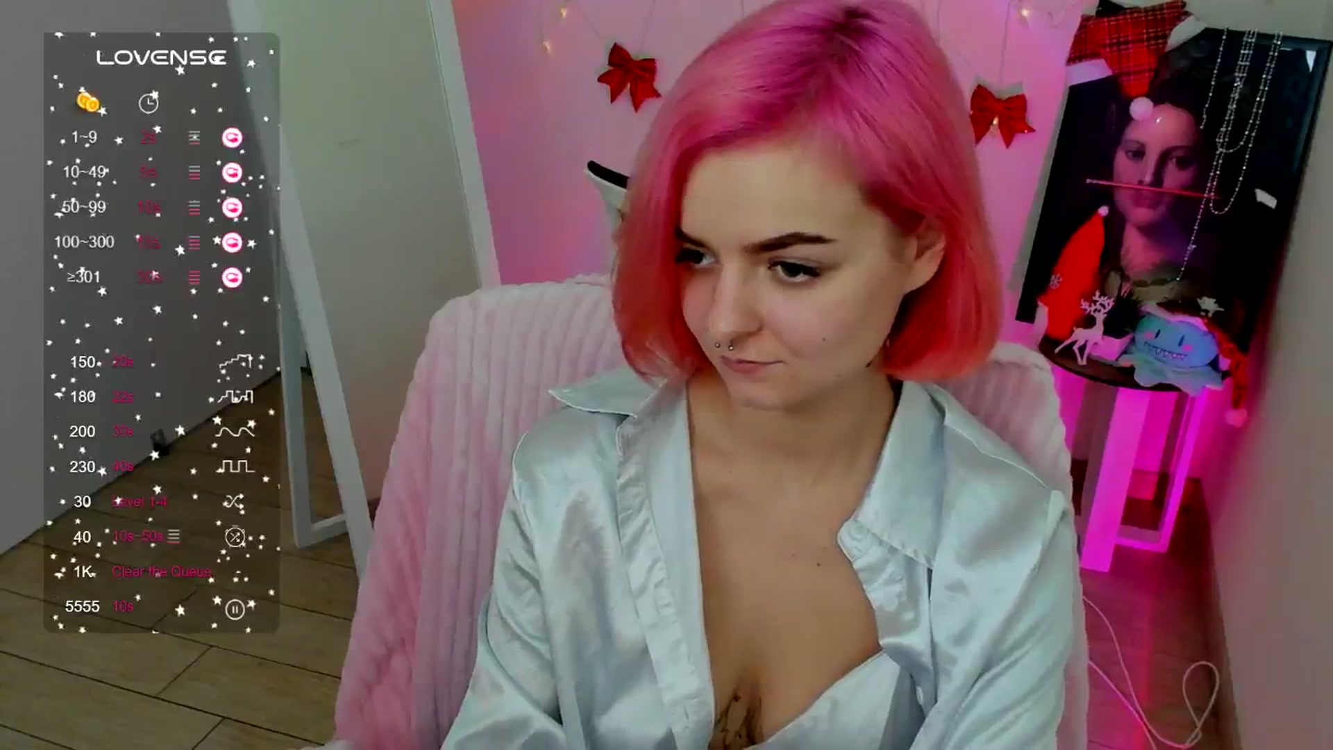 Gallery image thumbnail from Kim_Bestie's myfreecams stream on, 01/03/2025, 16:00 image 11 of 20