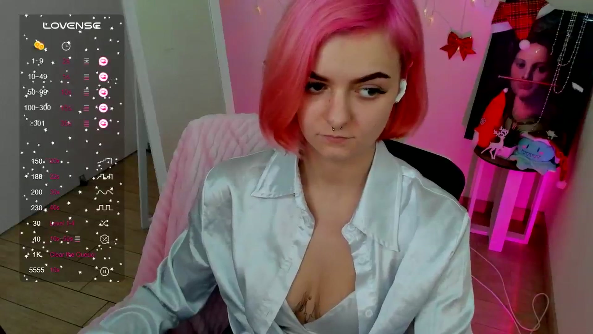 Gallery image thumbnail from Kim_Bestie's myfreecams stream on, 01/03/2025, 17:17 image 4 of 20