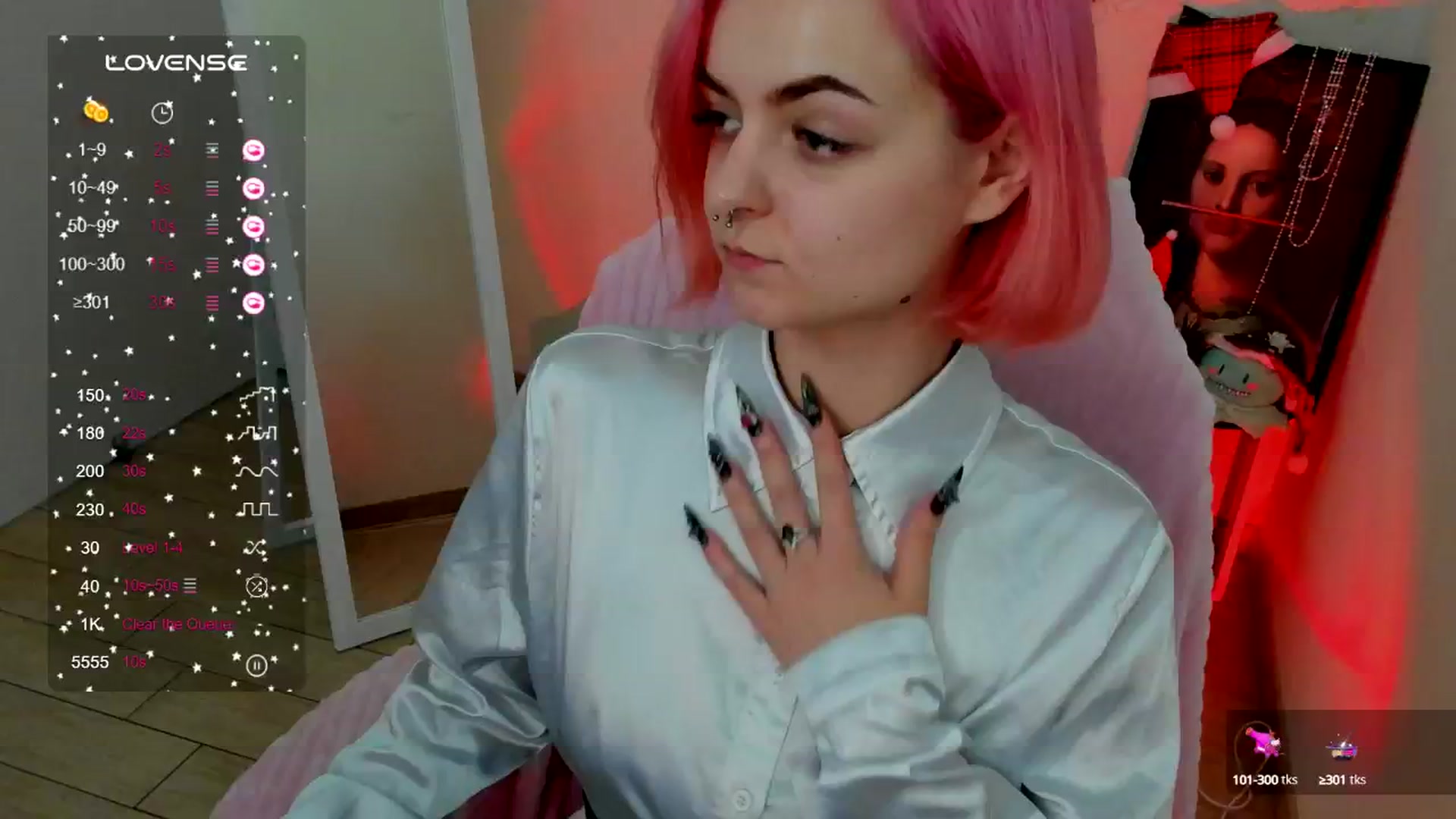 Gallery image thumbnail from Kim_Bestie's myfreecams stream on, 01/06/2025, 14:40 image 4 of 20