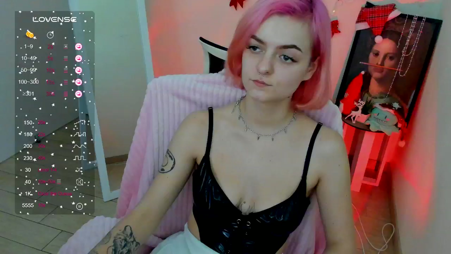 Gallery image thumbnail from Kim_Bestie's myfreecams stream on, 01/06/2025, 17:13 image 15 of 20