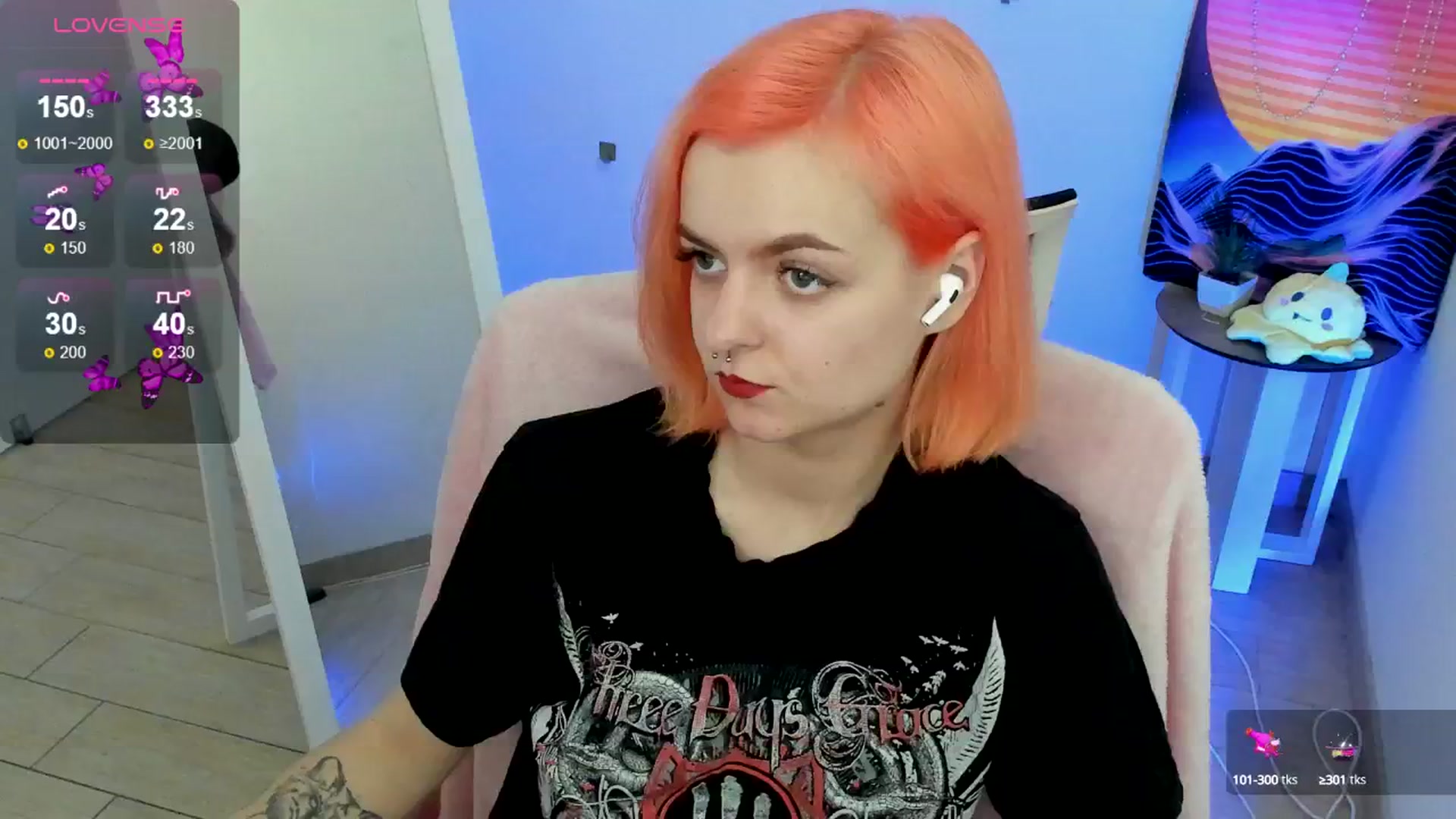Gallery image thumbnail from Kim_Bestie's myfreecams stream on, 03/09/2025, 12:49 image 18 of 20