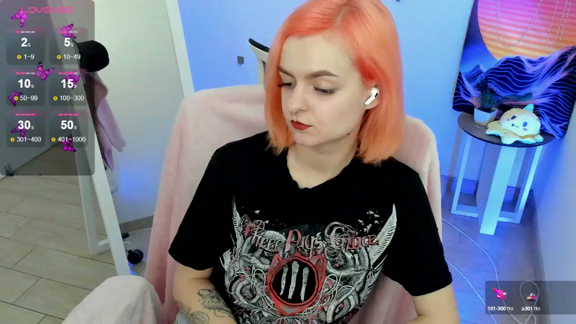 Gallery image thumbnail from Kim_Bestie's myfreecams stream on, 03/09/2025, 12:49 image 16 of 20