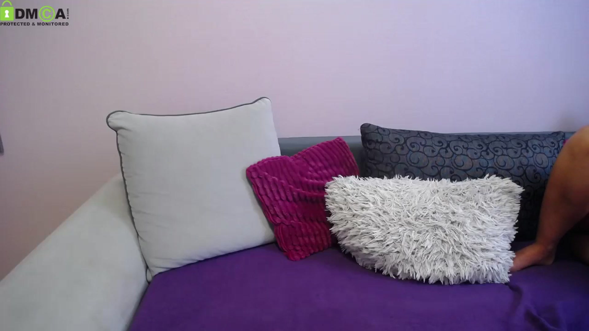Gallery image thumbnail from Kim_Paris's myfreecams stream on, 05/15/2025, 11:42 image 15 of 20
