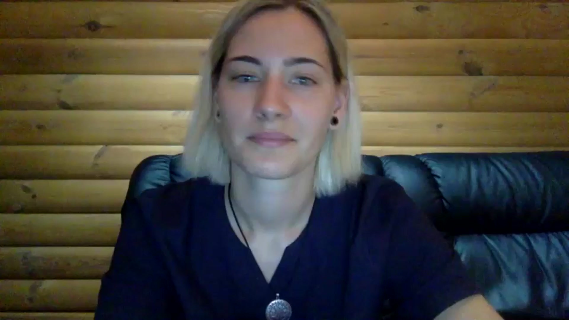Gallery image thumbnail from Kim__Methey's myfreecams stream on, 05/13/2024, 09:50 image 7 of 20